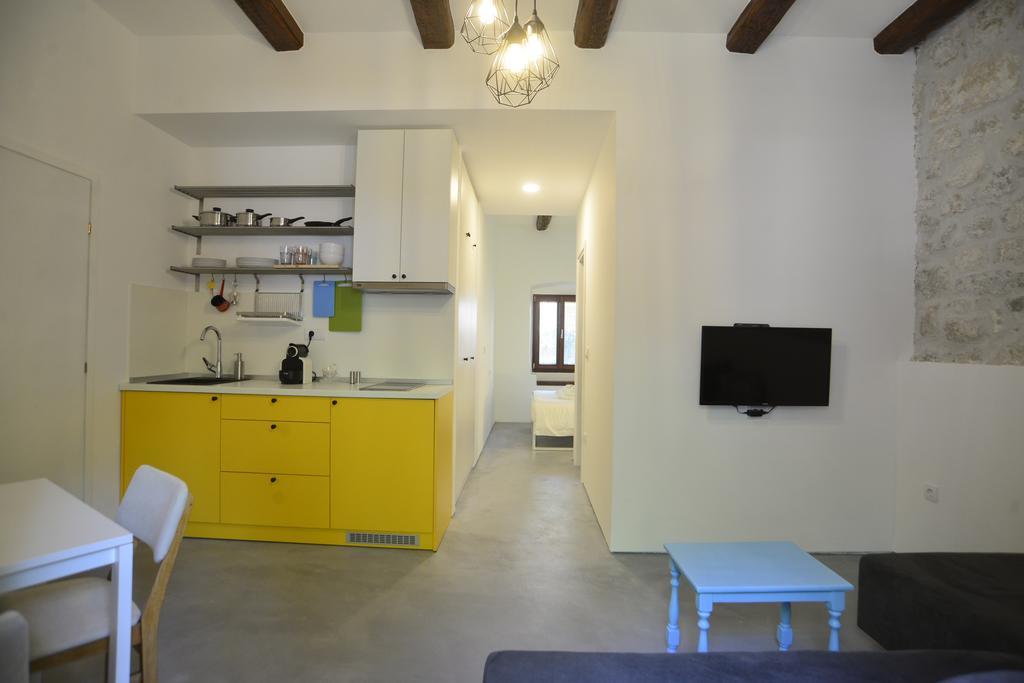 דירה House 561 קוטור